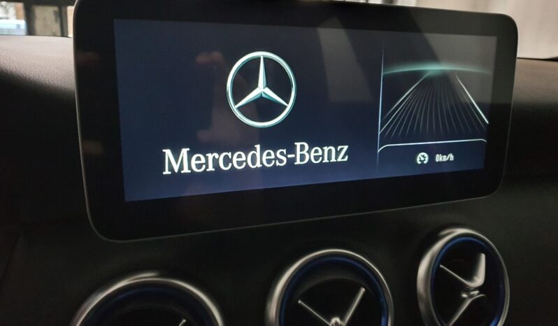 Mercedes-Benz A 180 ’15 1.6 URBAN 156HP AMG A45 LOOK full