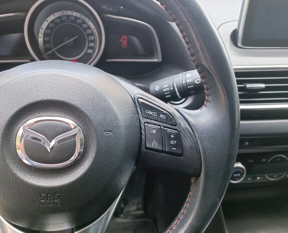 Mazda 3 ’16 SKYACTIV-D 105 Nakama full