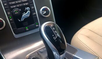 Volvo V60 2015 D2 + Δερμάτινο Σαλόνι full
