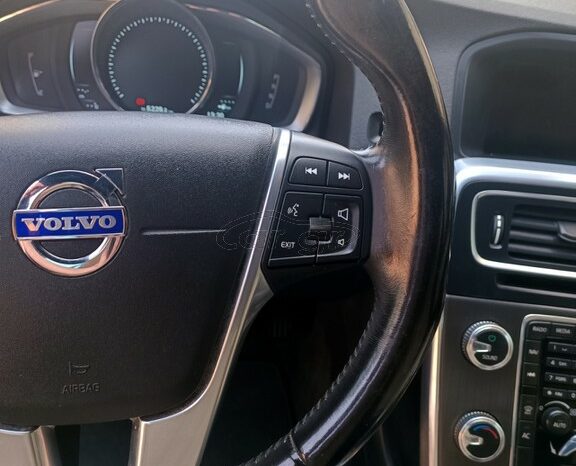 Volvo V60 2015 D2 + Δερμάτινο Σαλόνι full