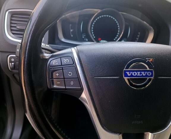 Volvo V60 2015 D2 + Δερμάτινο Σαλόνι full