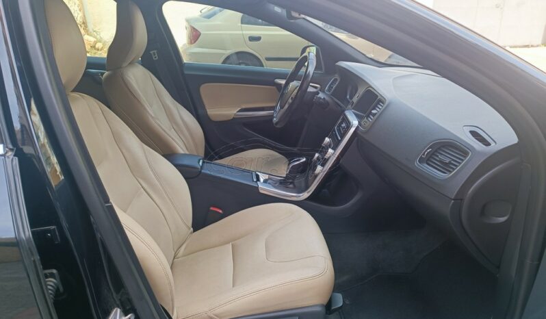 Volvo V60 2015 D2 + Δερμάτινο Σαλόνι full