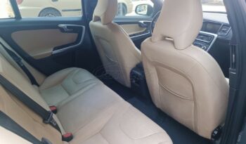 Volvo V60 2015 D2 + Δερμάτινο Σαλόνι full
