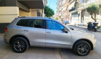 Volkswagen Touareg 2010 V6 TSI HYBRID full