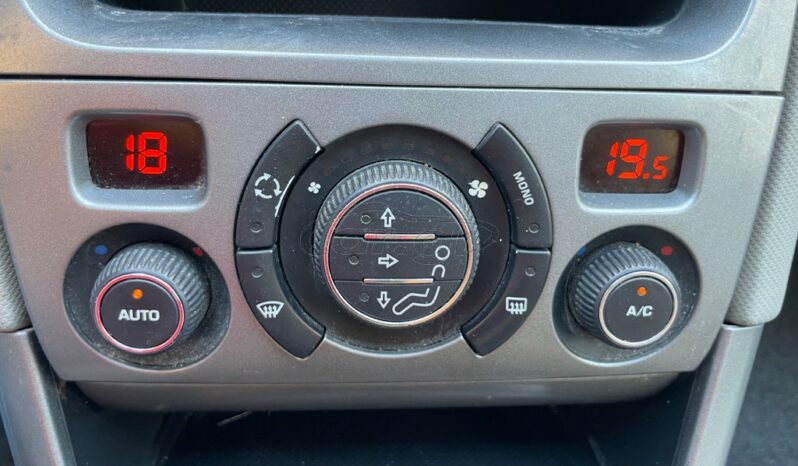Peugeot 308 2009 1.6 PREMIUM 5D full
