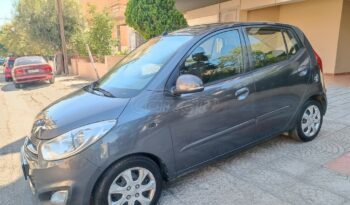 Hyundai i 10 2011 full