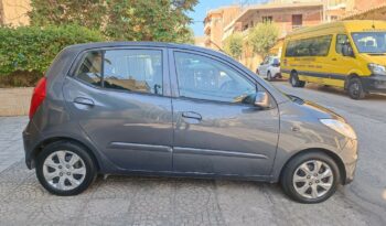 Hyundai i 10 2011 full