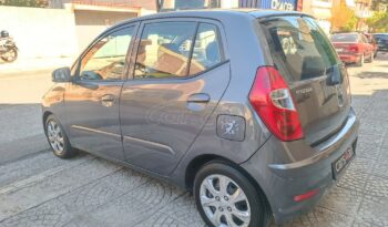 Hyundai i 10 2011 full