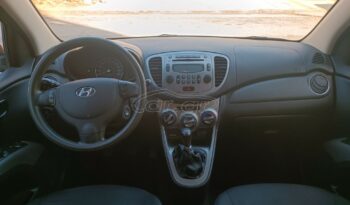 Hyundai i 10 2011 full