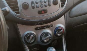 Hyundai i 10 2011 full