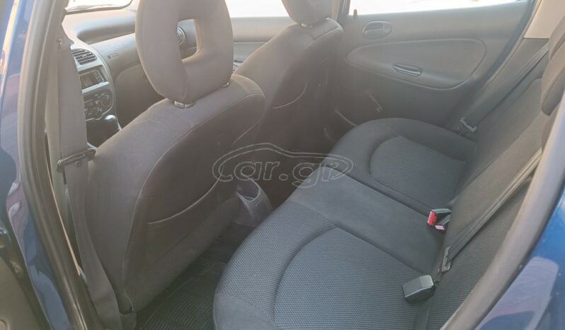 Peugeot 206 2006 1.4 16V 90PS full