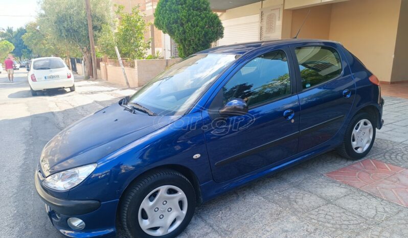 Peugeot 206 2006 1.4 16V 90PS full