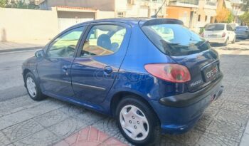 Peugeot 206 2006 1.4 16V 90PS full