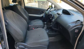 Toyota Yaris 2009 1300 VVTI full