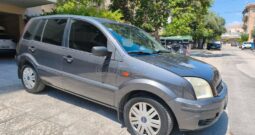 Ford Fusion 2004 1,6 full extra