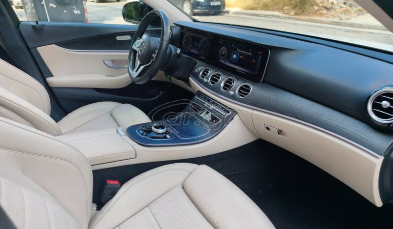 Mercedes-Benz E 300 2019 E 300 BLUETEC HYBRID DIESEL full