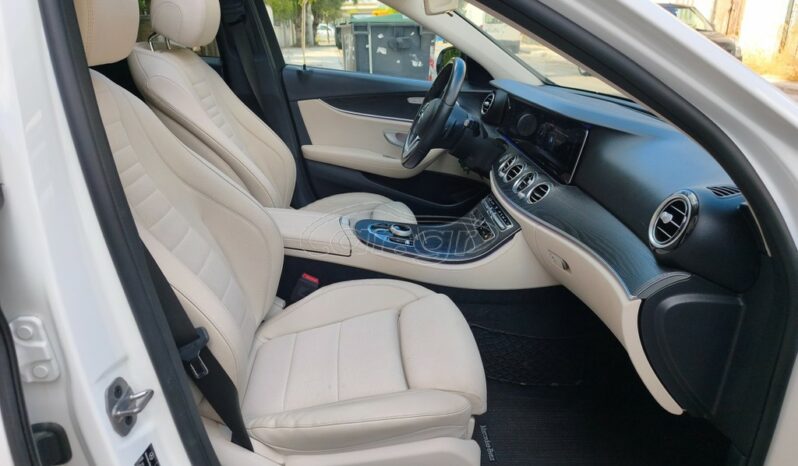 Mercedes-Benz E 300 2019 E 300 BLUETEC HYBRID DIESEL full