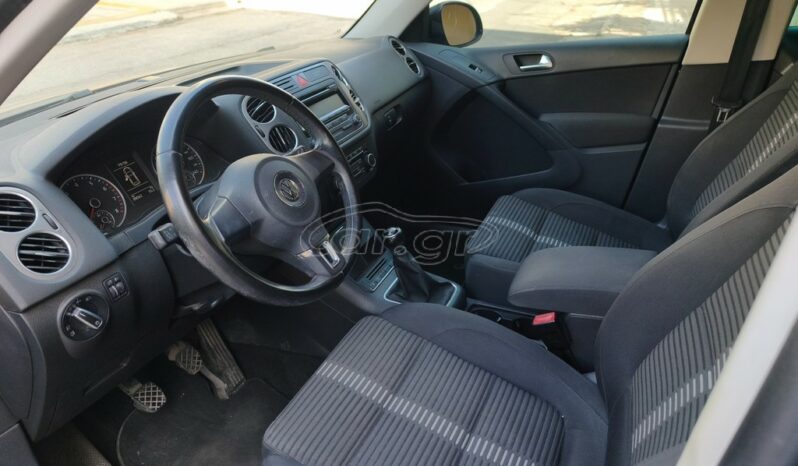 Volkswagen Tiguan 2011 1.4 TSI SPORT 122 HP full