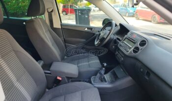 Volkswagen Tiguan 2011 1.4 TSI SPORT 122 HP full