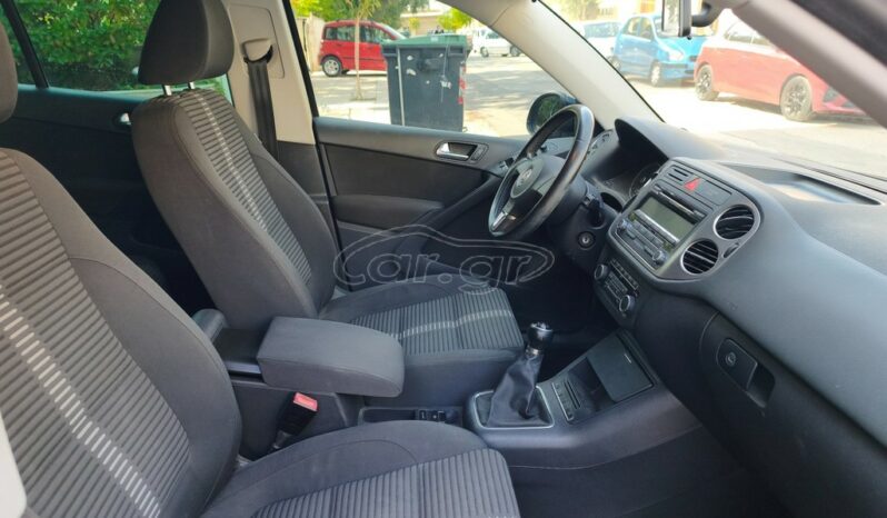 Volkswagen Tiguan 2011 1.4 TSI SPORT 122 HP full