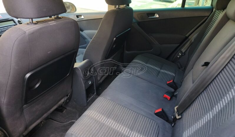 Volkswagen Tiguan 2011 1.4 TSI SPORT 122 HP full